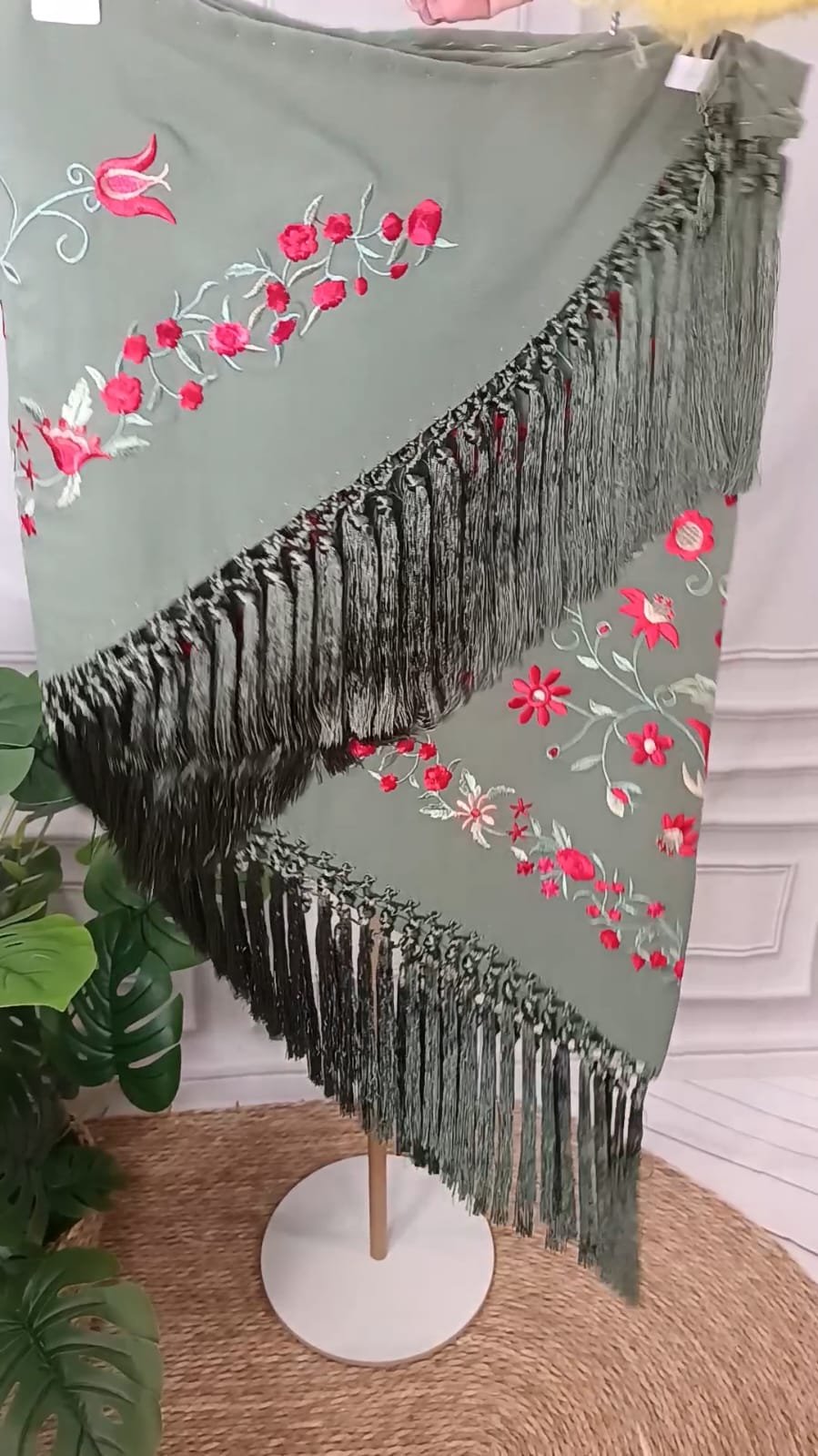 Mantón "Jardín" - Imagen 2